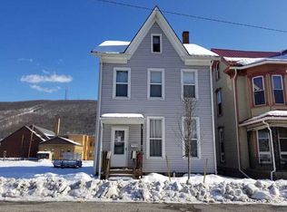 1352 Logan Ave, Tyrone, PA 16686