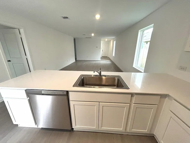 26807 Vanilla Pearls Ln — Photo 6
