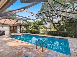 2036 Amesbury Circle, Wellington, FL 33414