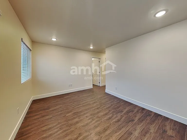 11422 W Mesquite St — Photo 14