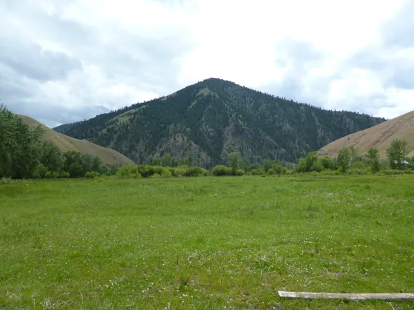 999 North Hwy 93, North Fork, ID 83466