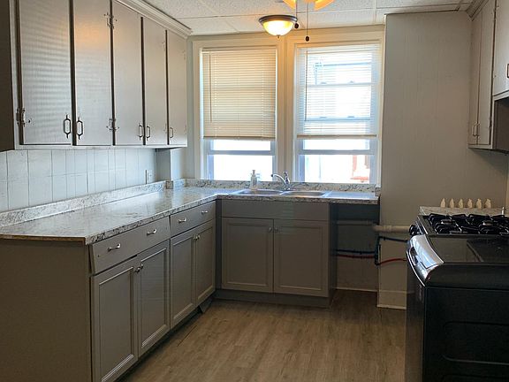 2nd image of 15 Railroad Sq APT 9
