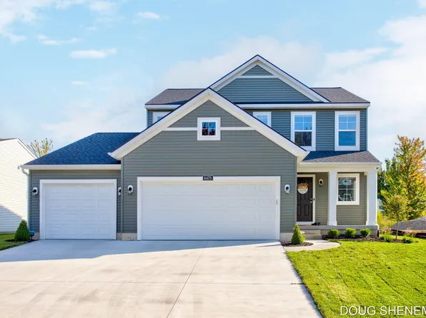 6470 Green Ash Dr, Zeeland, MI 49464