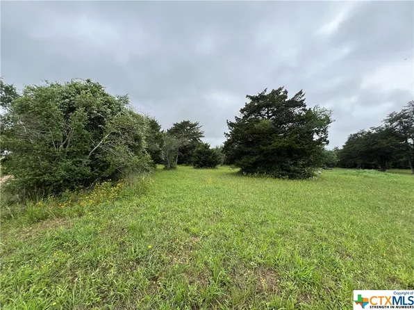1094 County Road 217, Hallettsville, TX 77964