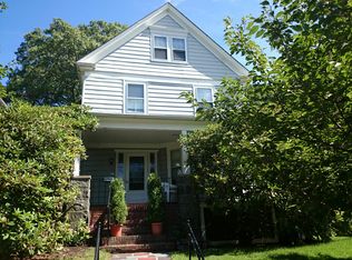 47 Manthorne Rd, West Roxbury, MA 02132