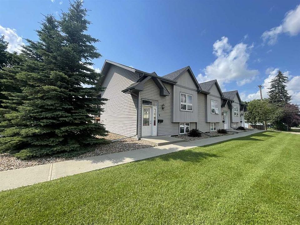 2nd image of 5202 49th St
