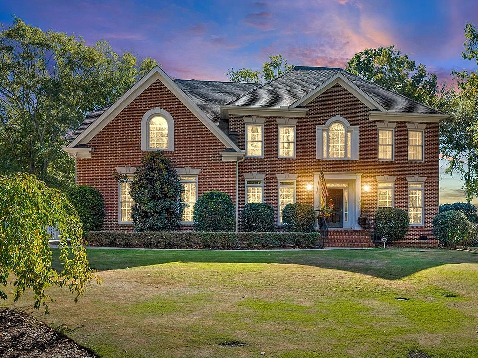 1st image of 305 Stone Dale Dr