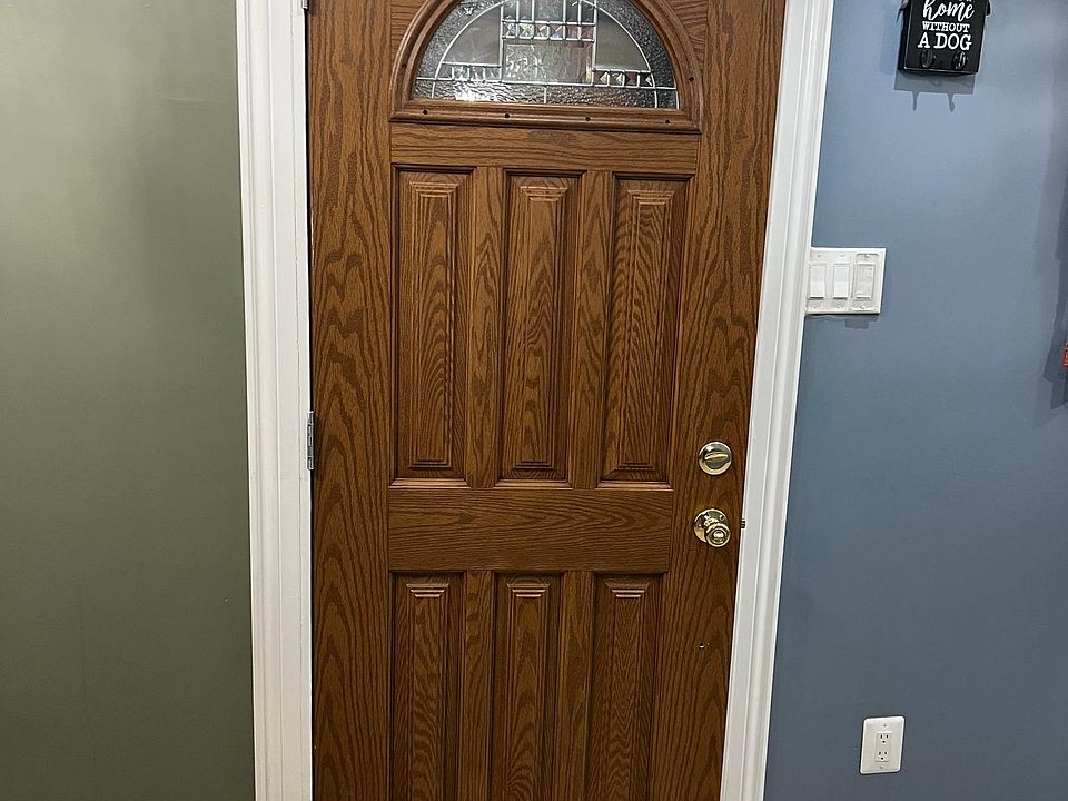 1st image of 2531 Woodhull Ave