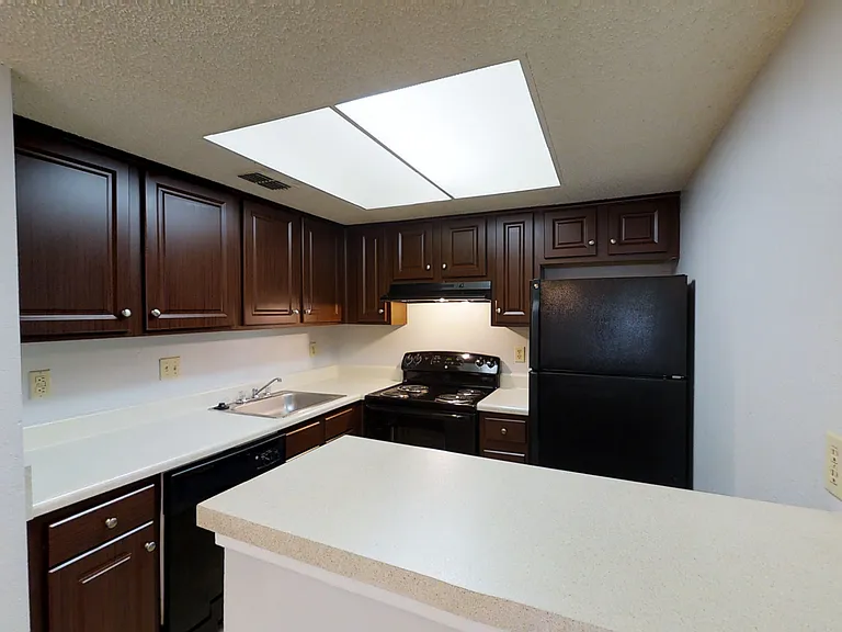 HillRock Estates — Photo 47