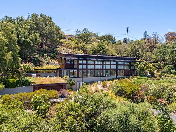 5th image of 26415 Anacapa Ct