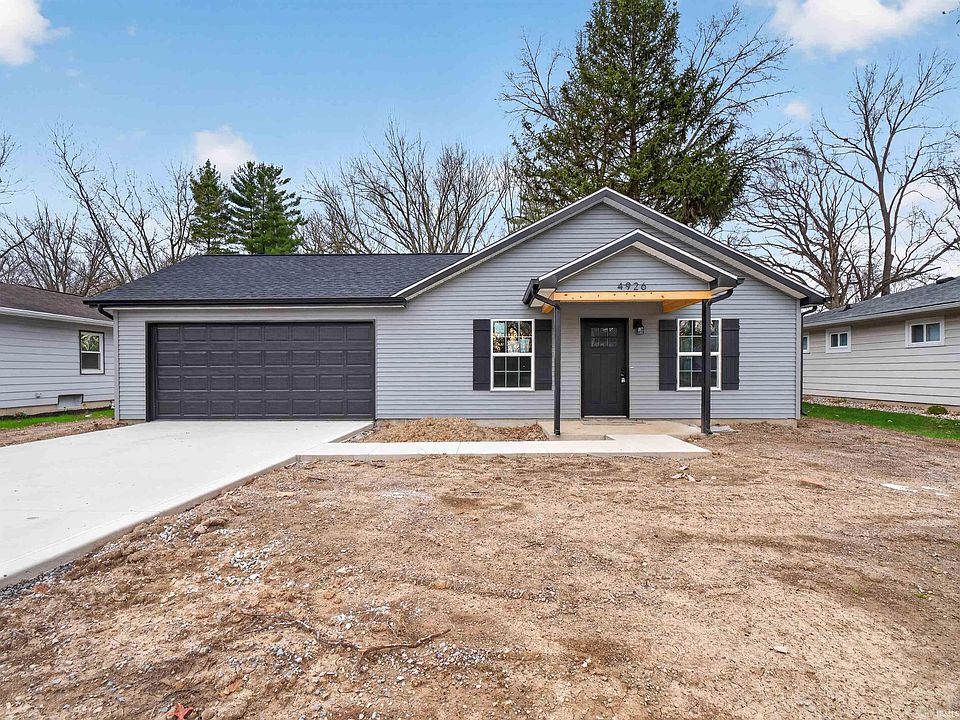 1st image of 4926 Plaza Dr