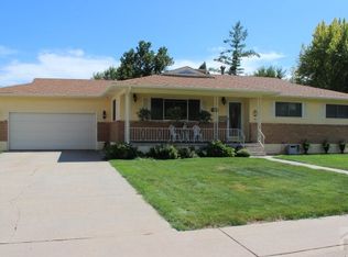 66 Cornell Cir, Pueblo, CO 81005