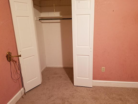 5th image of 13098 Ginger Ct