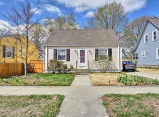 78 Crescent St, Providence, RI 02907