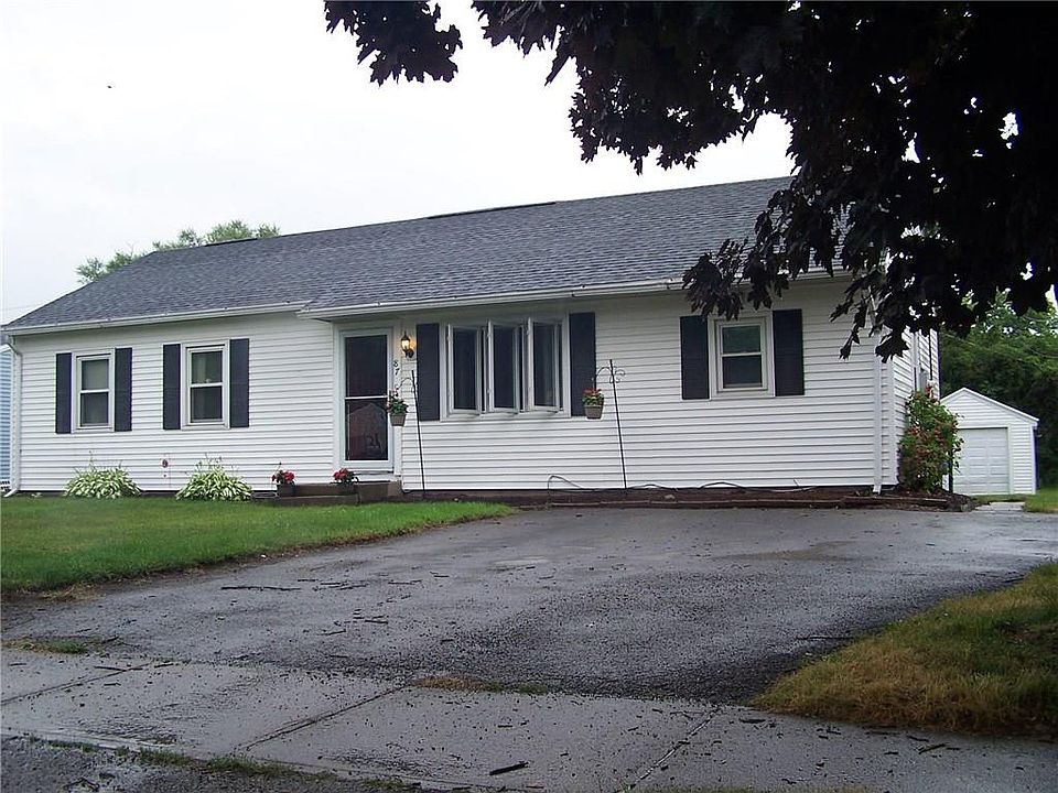 1st image of 87 Seneca Dr