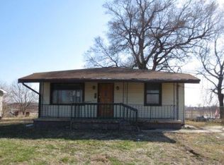 3114 SW Lakefront Ln W, Saint Joseph, MO 64504