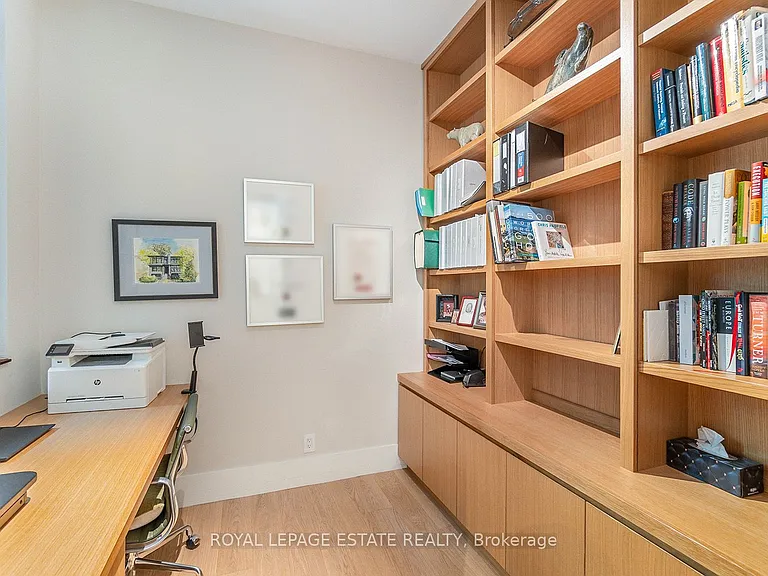 11 Pine Cres — Photo 26
