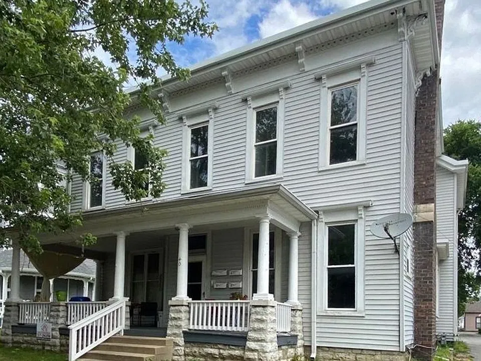 40 E Mechanic St