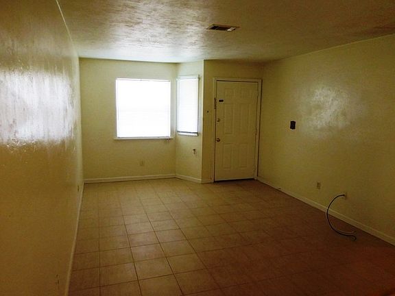 5th image of 6181 Greenon Ln