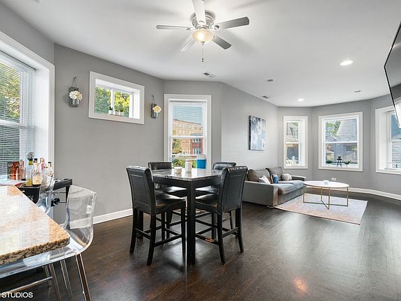 3rd image of 4124 W School St #1