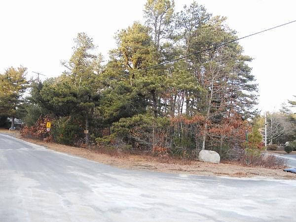 1st image of 84 Wareham Lake Shore Dr