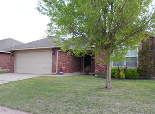 21903 Pleasant Ridge Rd, Edmond, OK 73012