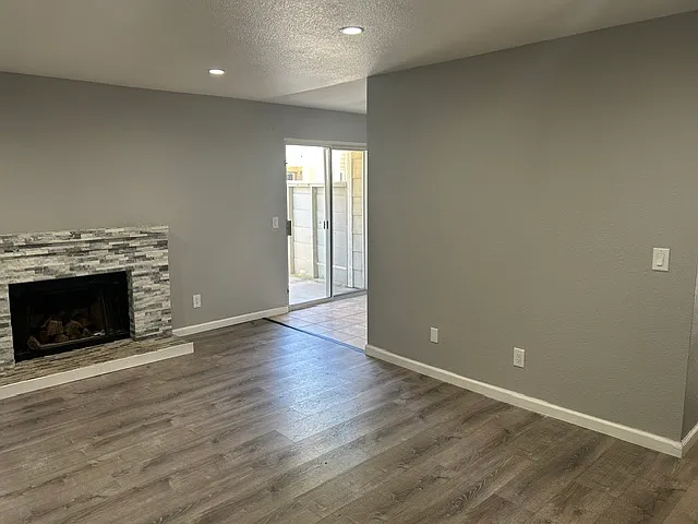8224 Center Pkwy #30 — Photo 4