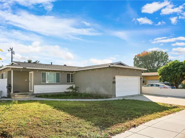 1034 W Maple Ave, Orange, CA 92868