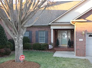 906 3rd Street Pl NE, Conover, NC 28613