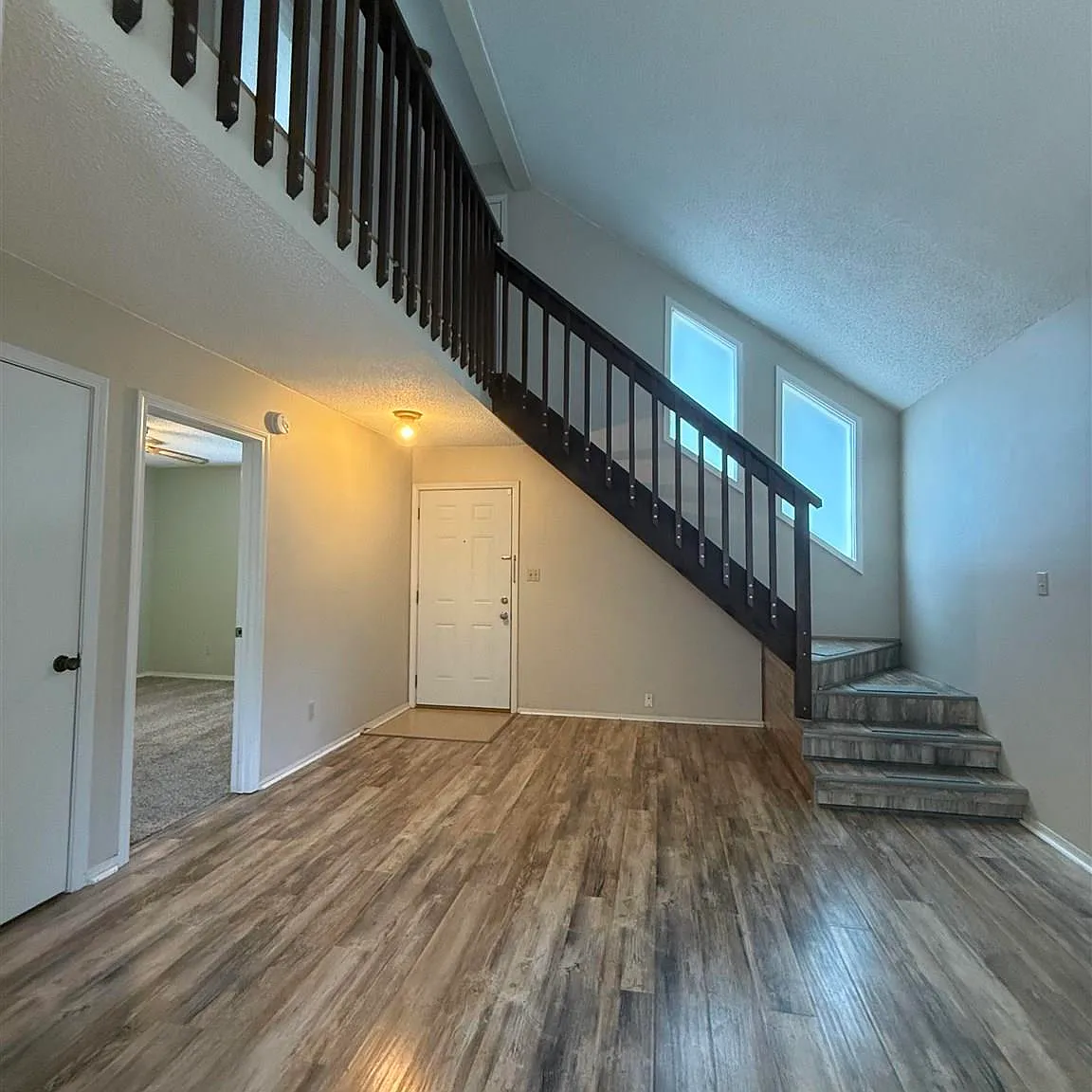 3 bed, 1326 sqft, $1,650 — Photo 2