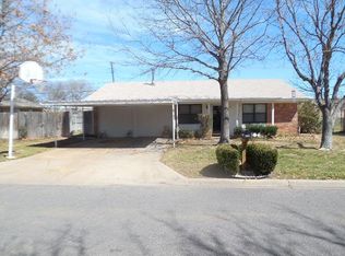 702 Beetham Rd, Mineral Wells, TX 76067