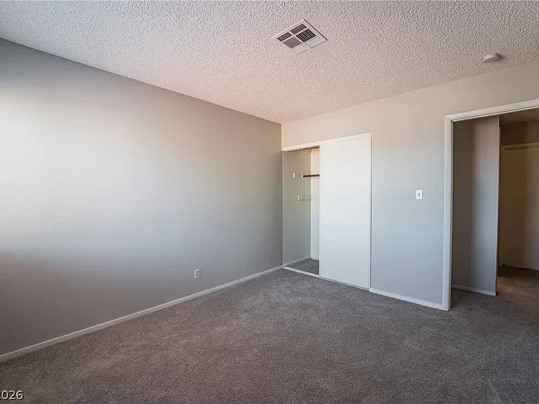 8705 Isola Dr — Photo 21