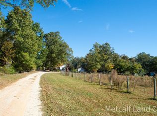 422 Drummond Rd, Woodruff, SC 29388