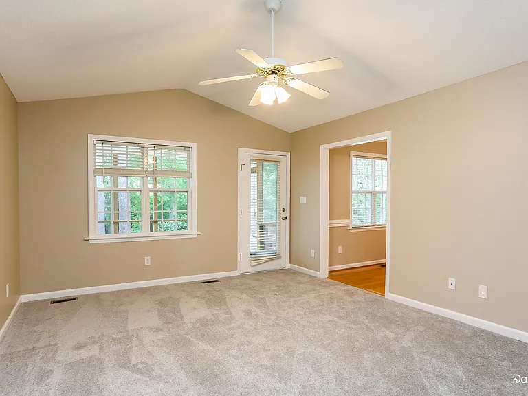 221 Breezewood Ln — Photo 12