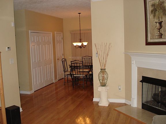 Greatroom with view to Breakfast Room / Kitchen