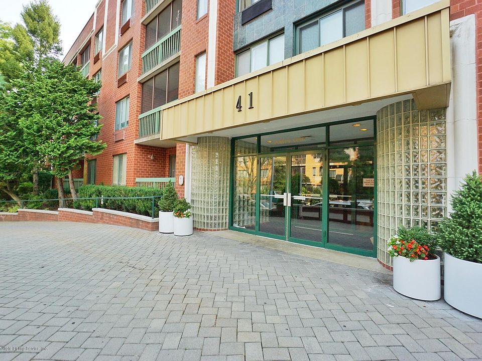 1st image of 41 Wellington Ct APT 1L