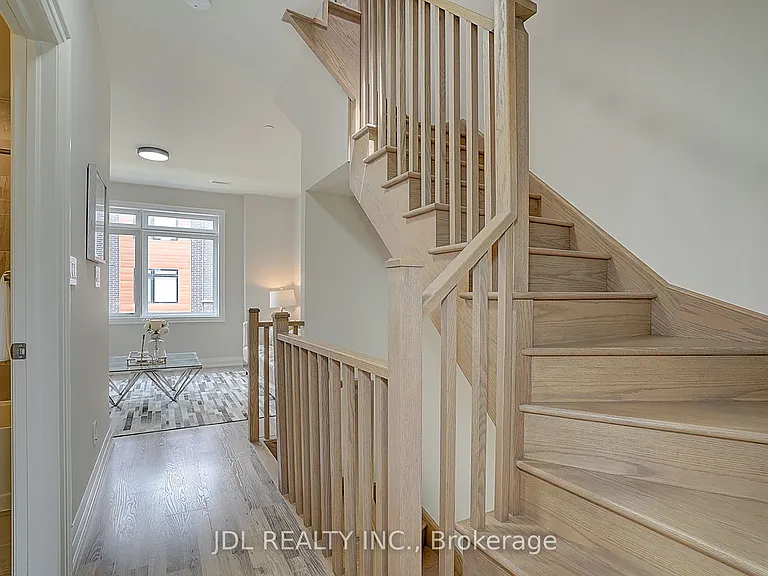 370 Red Maple Rd #D-119 — Photo 25