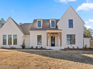 201 Westlake Cir, Madison, MS 39110
