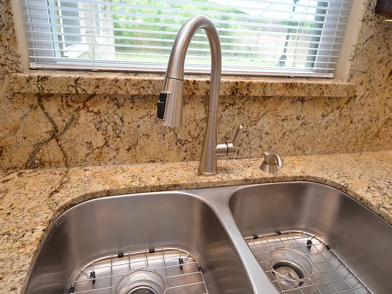 4009 Nenana Dr — Photo 14