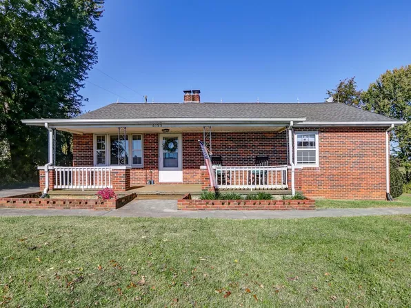 6195 Smith Mountain Lake Pkwy #&-6155, Huddleston, VA 24104