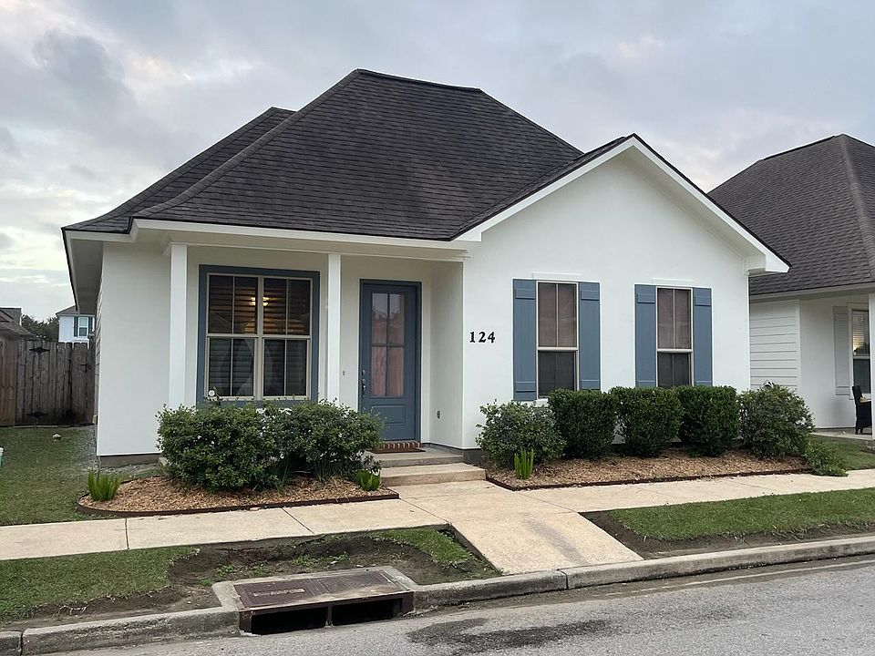 1st image of 124 Laurel Grove Blvd
