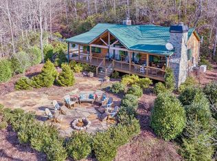 386 Preserve Valley Rd, Topton, NC 28781