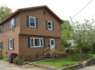23 Prescott Pl, Saranac Lake, NY 12983