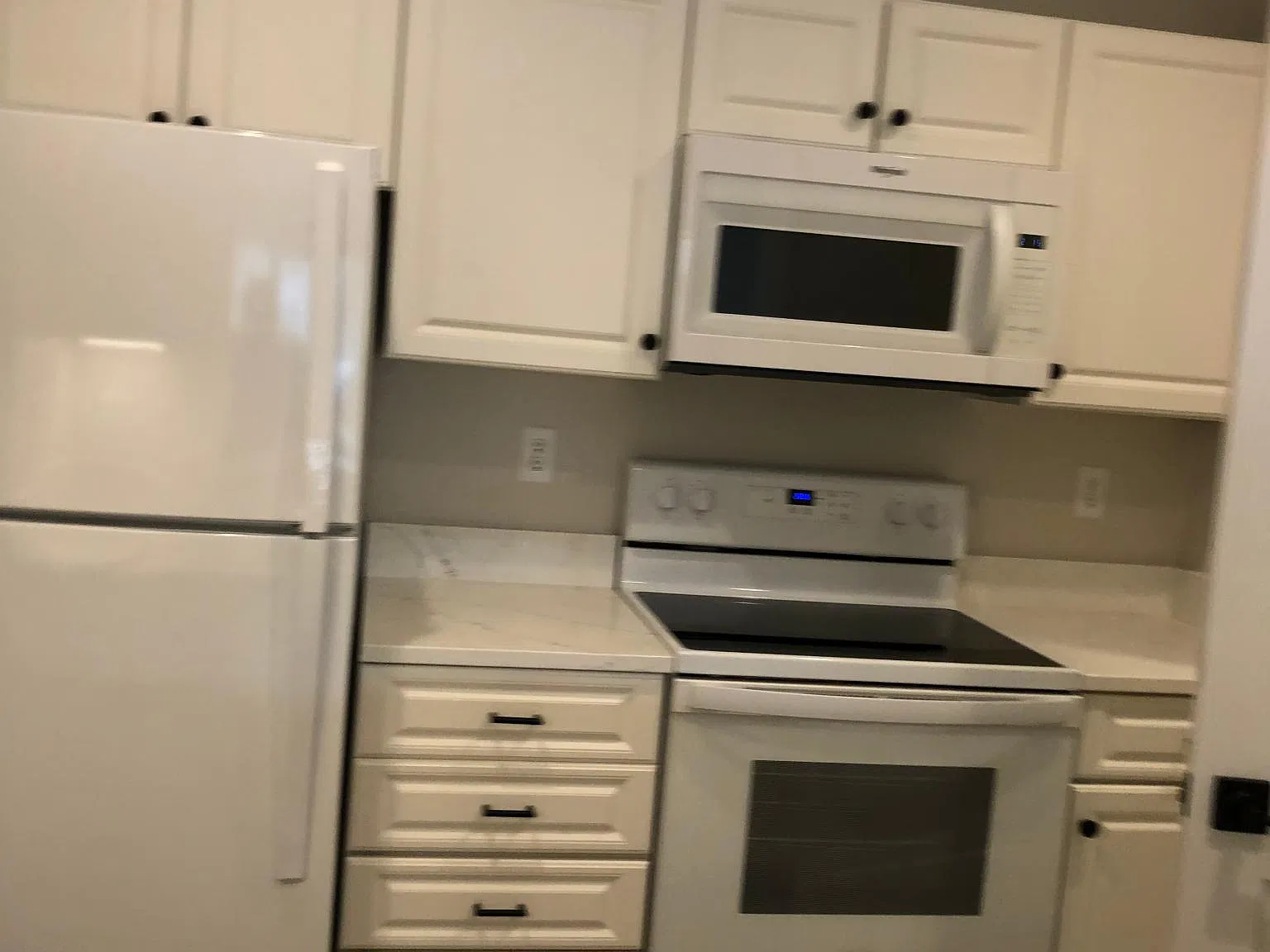 2 bed, 1062 sqft, $2,945 — Photo 4