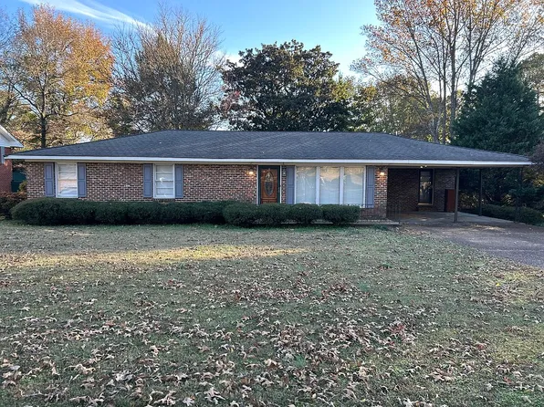 1958 Holiday Dr, Florence, AL 35630