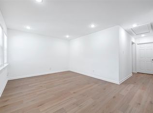 5718 Eskridge St #3, Houston, TX 77023