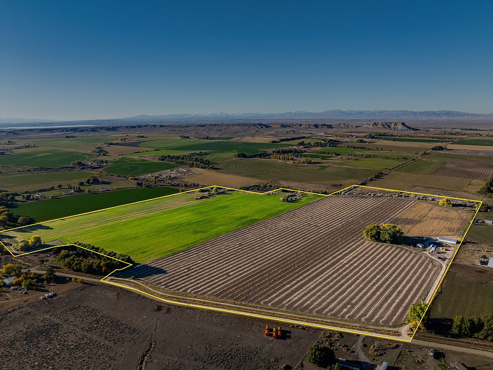 1st image of 22 Alaska Rd