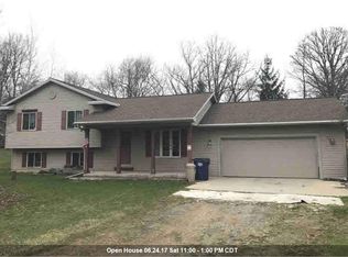 1347 Legends Ln, Custer, WI 54423