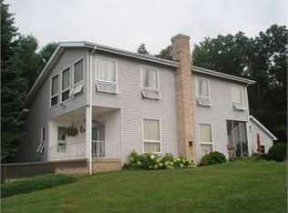 1274 Ridge Rd, Jersey Shore, PA 17740