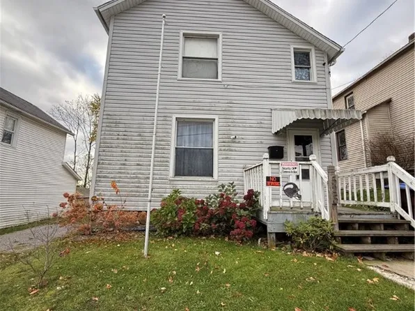 523 Grant St, Sharon, PA 16146
